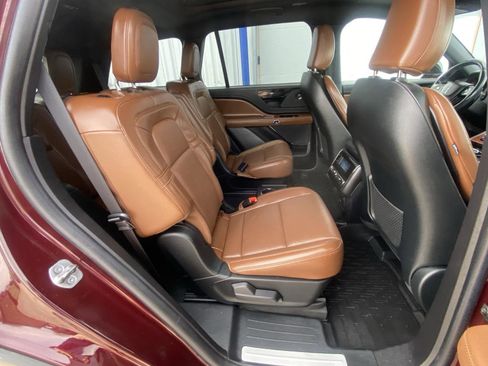 Used 2021 Lincoln Aviator Reserve w/ Equipment Group 201A image 27