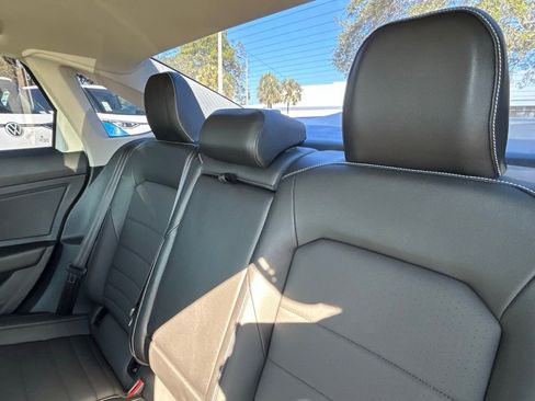 Used 2023 Volkswagen Jetta SE image 54