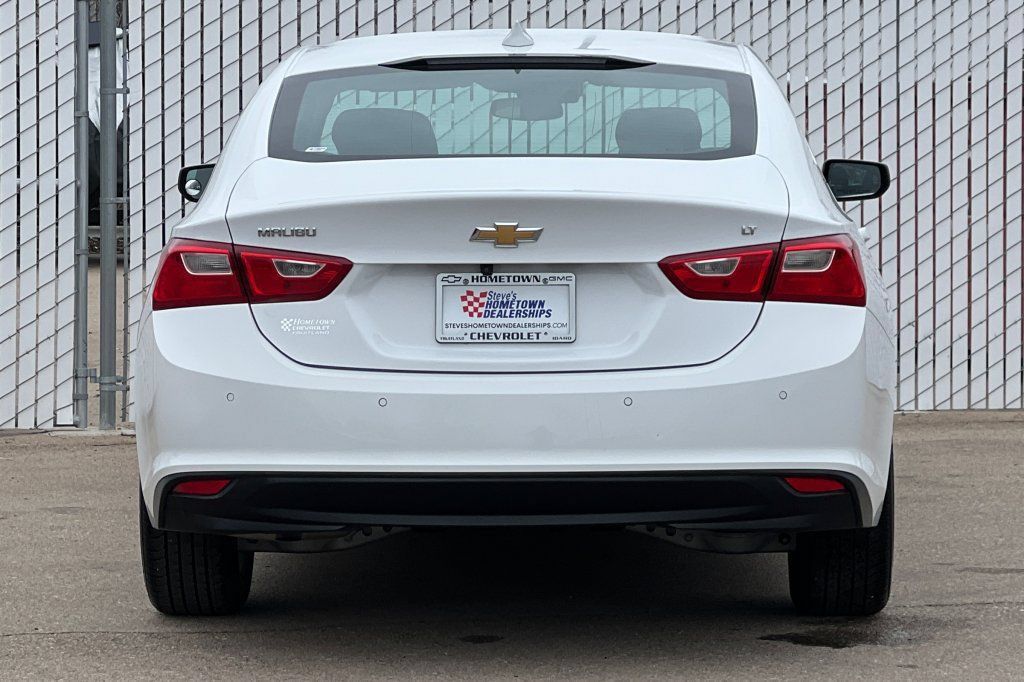 Used 2024 Chevrolet Malibu LT FWD image 5