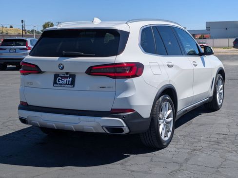 Used 2020 BMW X5 xDrive40i w/ Convenience Package AWD/4WD image 3