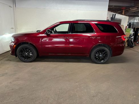 Used 2023 Dodge Durango GT AWD/4WD image 6