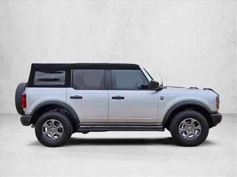 Used 2024 Ford Bronco Big Bend AWD/4WD image 4