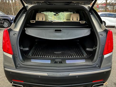 Used 2019 Cadillac XT5 Premium Luxury w/ Driver Assist Package image 30