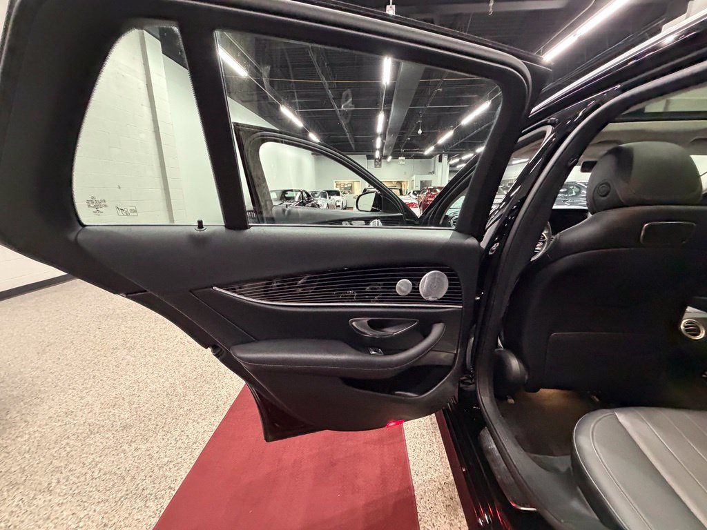 Used 2019 Mercedes-Benz E 450 4MATIC Wagon w/ Premium Package image 25