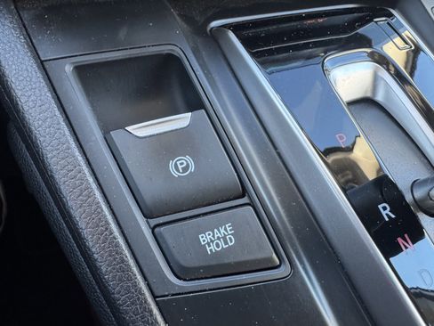 Used 2019 Honda CR-V LX image 27