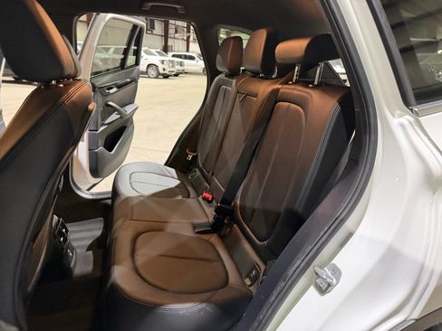 Used 2018 BMW X1 sDrive28i FWD image 18