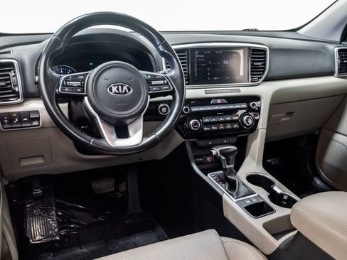 Used 2020 Kia Sportage EX FWD image 7