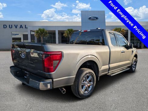 New 2025 Ford F150 XLT w/ Equipment Group 301A Standard image 36