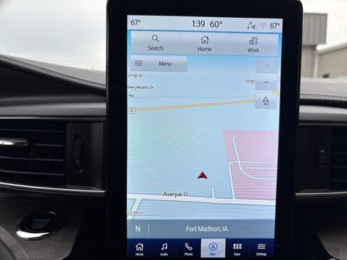 Used 2024 Ford Explorer Platinum w/ Technology Package image 25