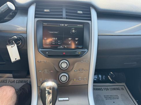 Used 2014 Ford Edge SEL w/ Equipment Group 205A FWD image 18