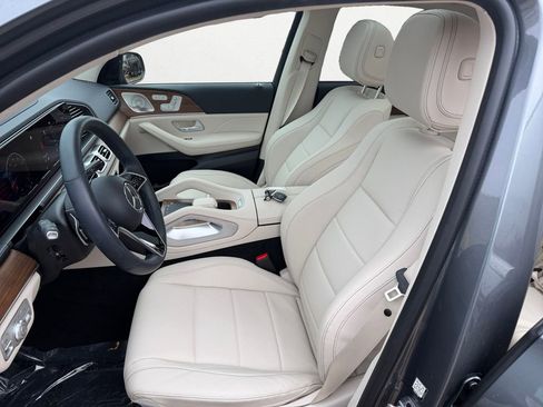 Certified 2025 Mercedes-Benz GLE 350 4MATIC image 10