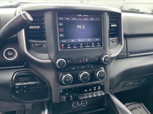 Used 2020 RAM 2500 Big Horn w/ Night Edition AWD/4WD image 20