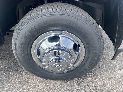 New 2026 RAM 3500 Tradesman w/ Chrome Appearance Group A AWD/4WD image 20
