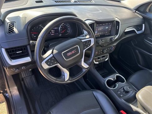 Used 2022 GMC Terrain SLT image 22