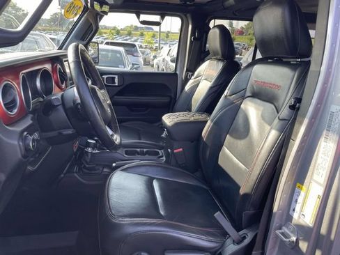 Used 2018 Jeep Wrangler Unlimited Rubicon AWD/4WD image 17