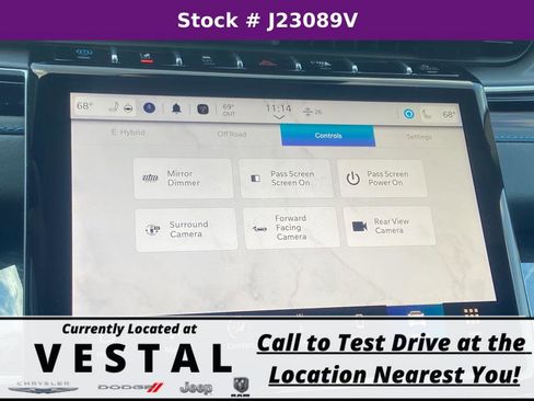 New 2023 Jeep Grand Cherokee Trailhawk w/ Advanced Protech Group II image 30