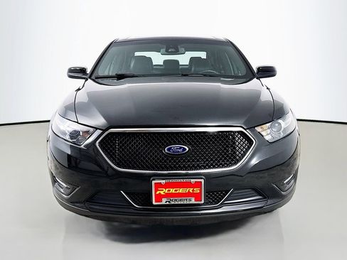 Used 2013 Ford Taurus SHO image 2