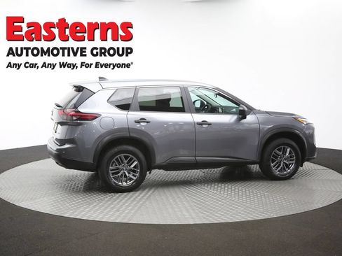 Used 2024 Nissan Rogue S AWD/4WD image 44