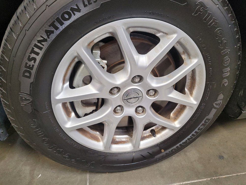 Used 2021 Chrysler Voyager LX FWD image 31