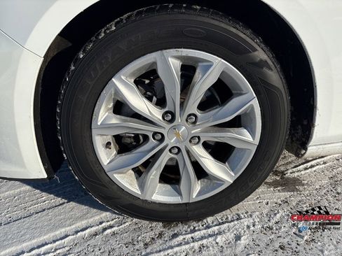 Used 2024 Chevrolet Malibu LT image 10