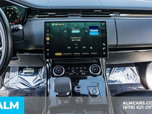 Used 2023 Land Rover Range Rover Sport SE image 38