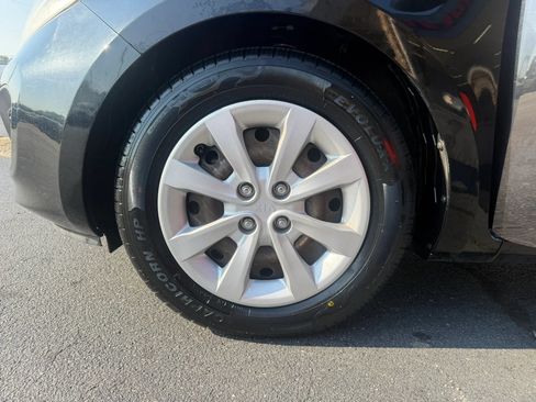 Used 2012 Kia Rio LX FWD image 26