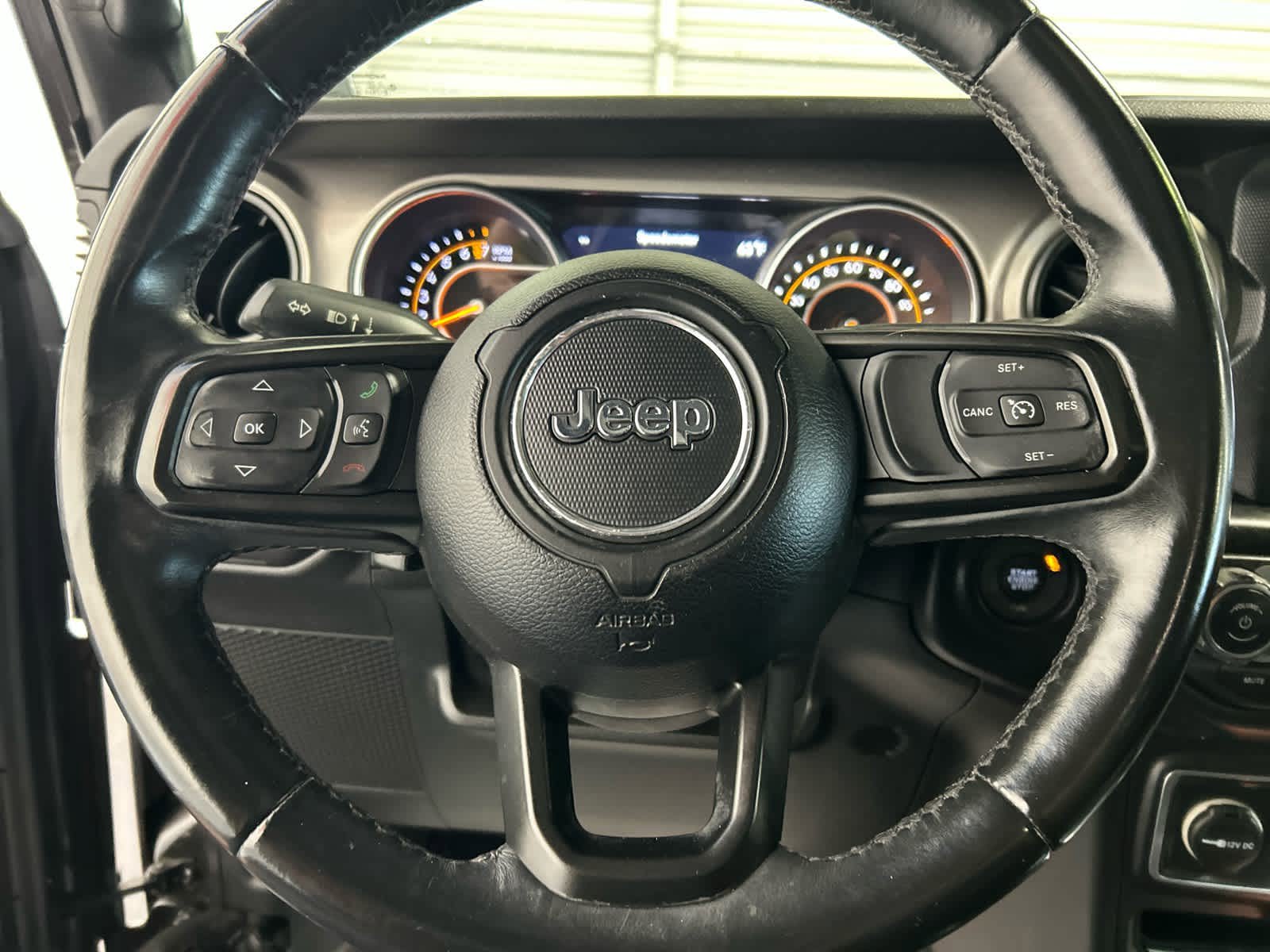 Used 2018 Jeep Wrangler Unlimited Sport S AWD/4WD image 8
