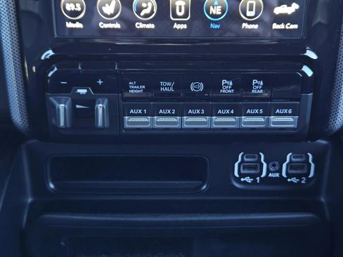 Used 2021 RAM 3500 Limited image 15