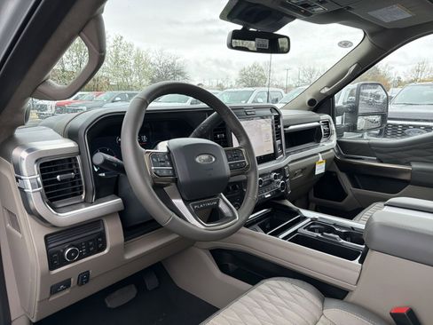 New 2026 Ford F450 Platinum w/ Platinum Plus Package AWD/4WD image 22