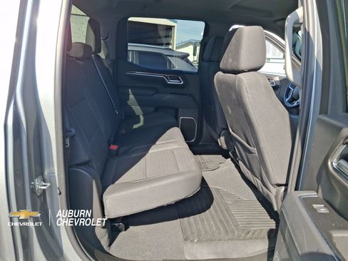 Certified 2026 Chevrolet Silverado 1500 RST AWD/4WD image 20