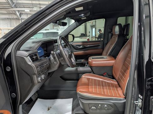 Used 2024 GMC Yukon Denali Ultimate image 14