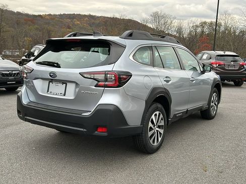 Certified 2023 Subaru Outback 2.5i image 8