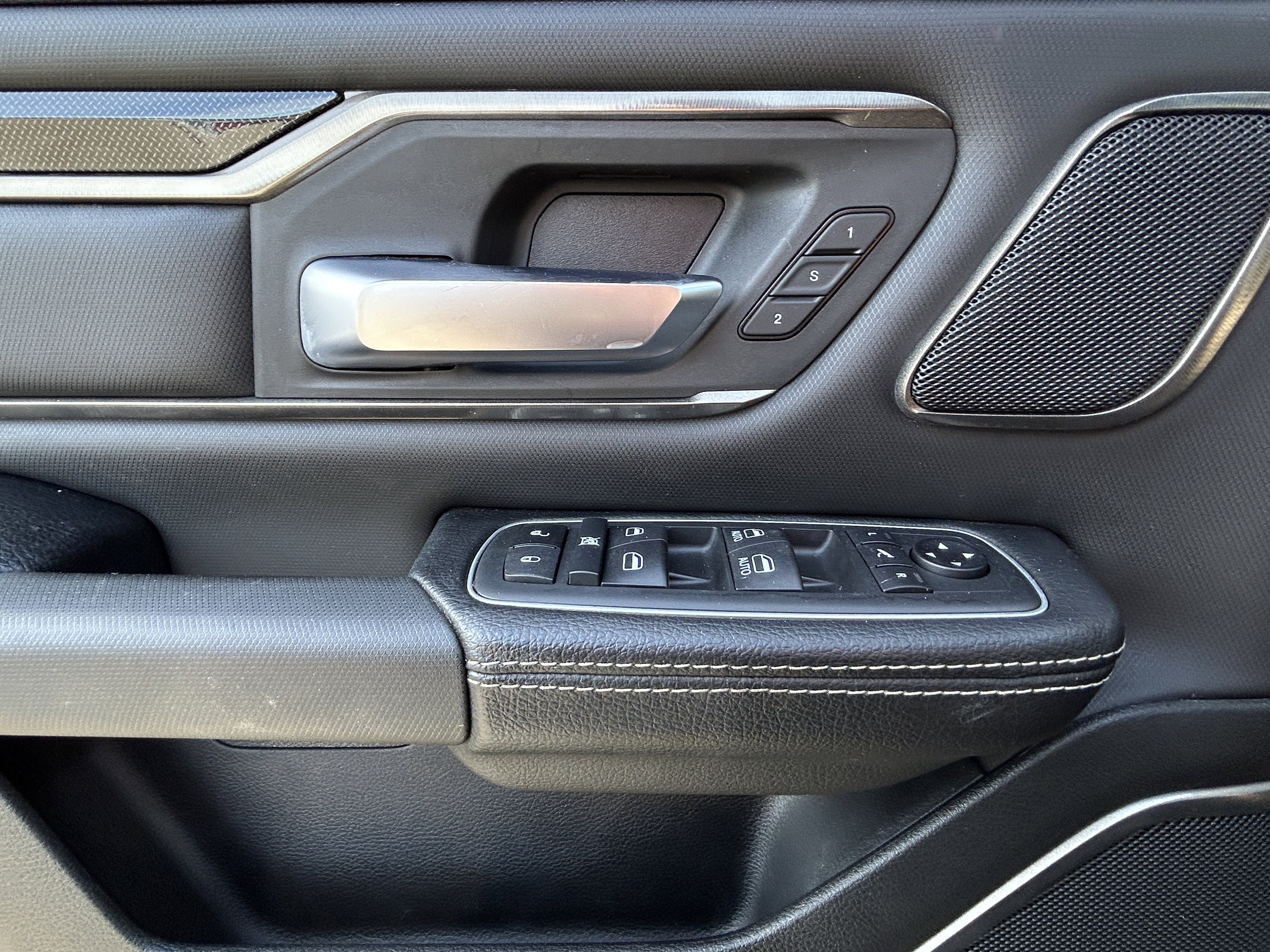 Used 2021 RAM 1500 Rebel w/ Rebel Level 2 Equipment Group AWD/4WD image 11