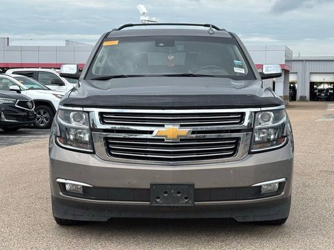 Used 2017 Chevrolet Tahoe Premier RWD image 3