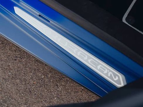 Used 2023 Lamborghini Huracan Tecnica image 36