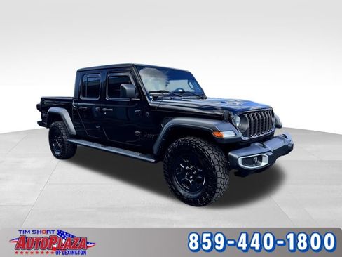 Used 2024 Jeep Gladiator Sport AWD/4WD image 8
