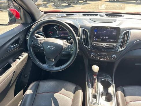 Used 2022 Chevrolet Equinox RS w/ RS Leather Package FWD image 19