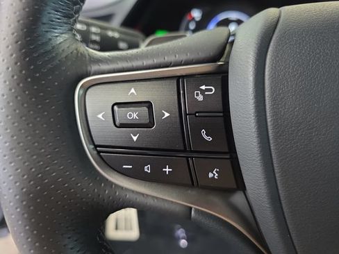 Certified 2024 Lexus ES 300h F Sport FWD image 17