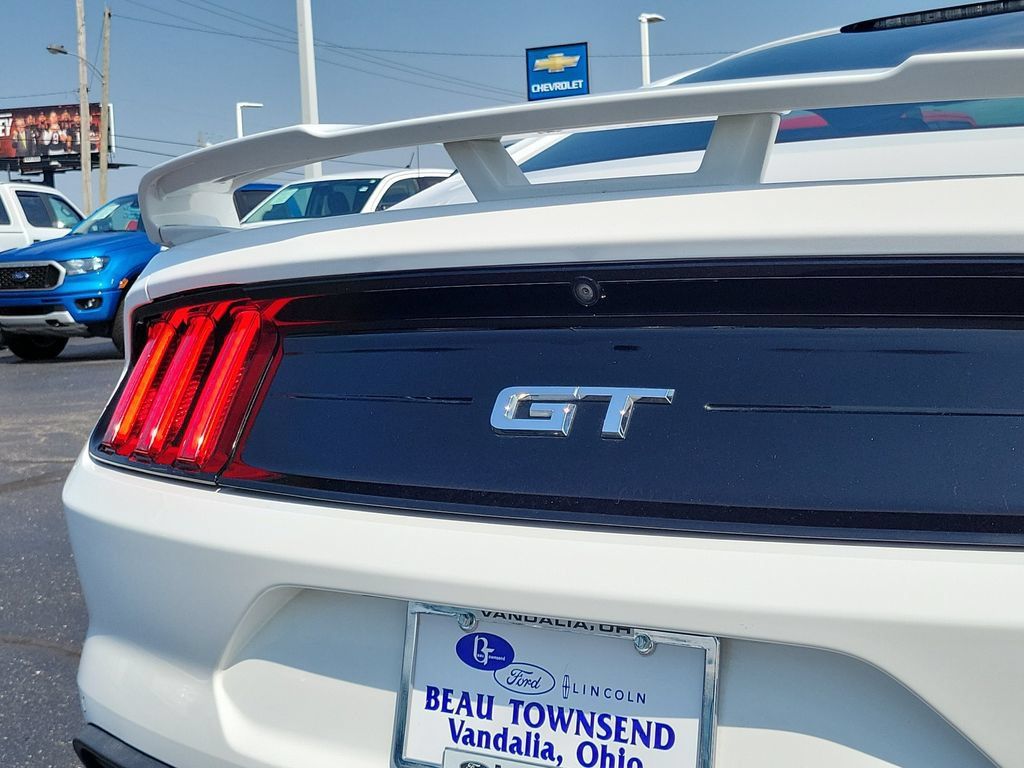 Used 2018 Ford Mustang GT w/ GT Performance Package RWD image 11