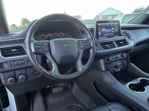 Used 2021 Chevrolet Tahoe RST w/ Luxury Package RWD image 4