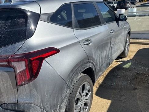 Used 2026 Kia Seltos LX image 4