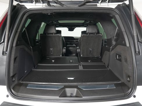 Used 2023 Cadillac Escalade V w/ LPO, ONYX Package AWD/4WD image 12