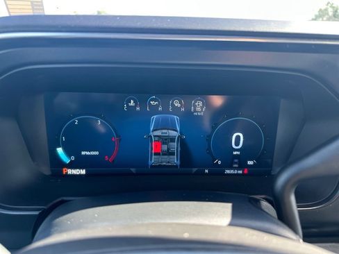 Used 2025 Ford F350 Platinum AWD/4WD image 28