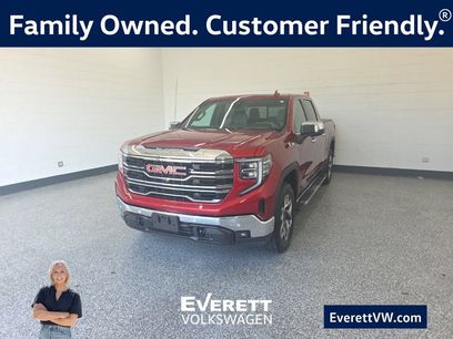 Used 2025 GMC Sierra 1500 SLT w/ SLT Premium Plus Package