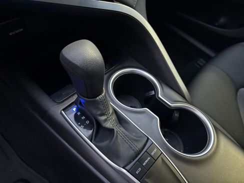 Used 2024 Toyota Camry LE image 26