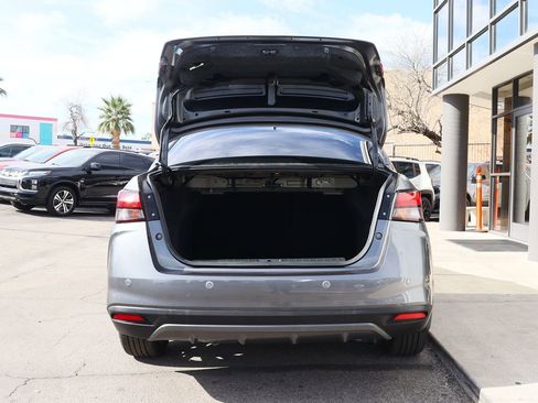 Used 2020 Nissan Versa SR w/ Electronics Package image 22