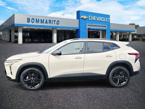 New 2026 Chevrolet Trax ACTIV w/ Driver Confidence Package image 2