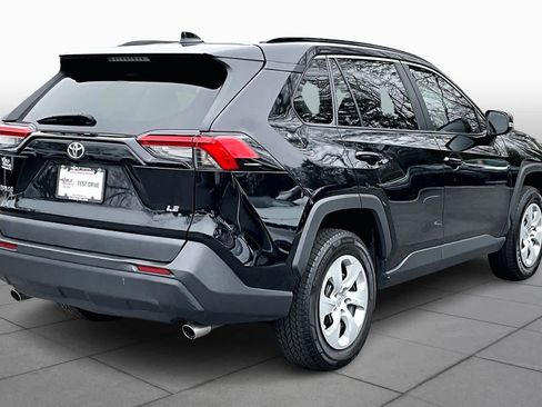 Certified 2020 Toyota RAV4 LE image 11