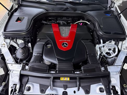 Used 2021 Mercedes-Benz GLC 43 AMG 4MATIC image 28