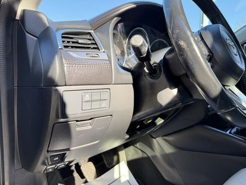 Used 2017 MAZDA MAZDA6 Touring image 20